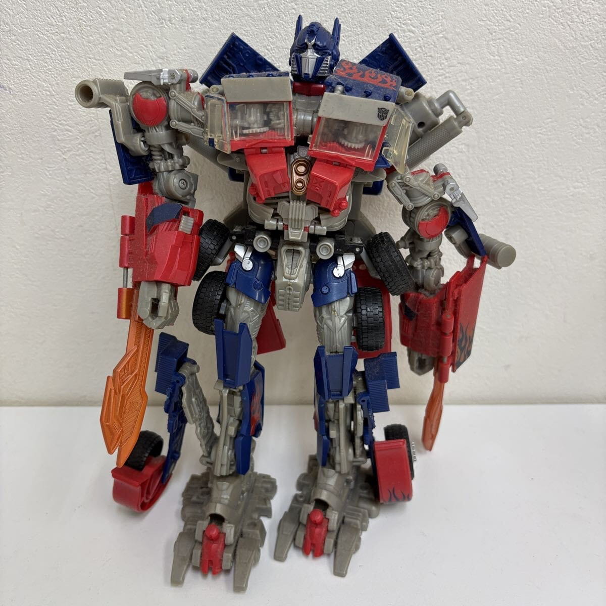 ハズブロ リベンジ オプティマスプライム ロボット